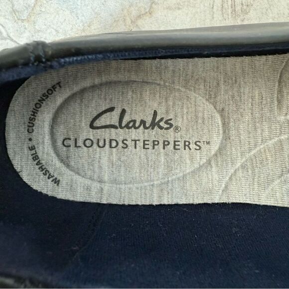 Clarks Black Leather Cloudstepper Comfort Slip On Espadrille Loafer Sz 5.5 - Picture 13 of 14